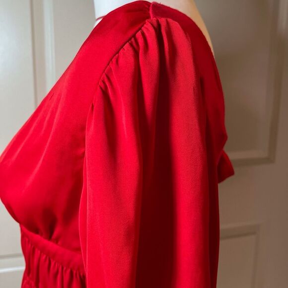 Anthropologie Dolan Cut-out Silky Red V Neck - Picture 8 of 12